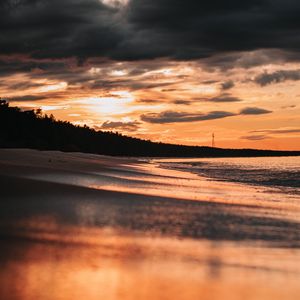 Preview wallpaper beach, sea, clouds, sunset