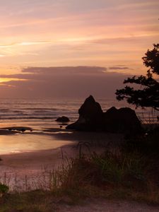 Preview wallpaper beach, sea, clouds, twilight, nature