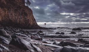 Preview wallpaper beach, sea, rocks, stones, shore