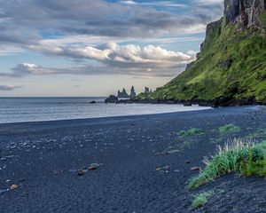 Preview wallpaper beach, sea, rocks, landscape, iceland