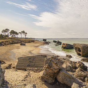 Preview wallpaper beach, sea, ruins, trees, landscape