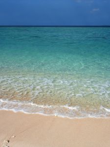 Preview wallpaper beach, sea, sea foam, horizon, nature