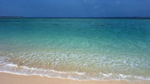 Preview wallpaper beach, sea, sea foam, horizon, nature