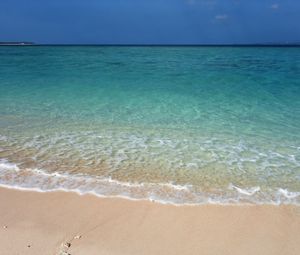 Preview wallpaper beach, sea, sea foam, horizon, nature