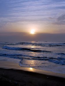 Preview wallpaper beach, sea, sun, clouds, twilight, summer