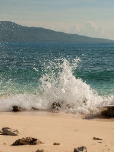 Preview wallpaper beach, sea, water, spray, landscape