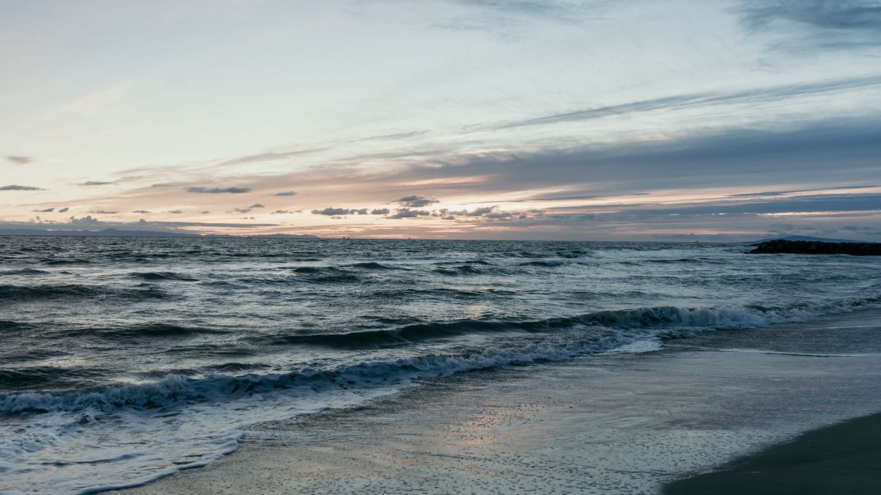 Wallpaper beach, sea, waves, horizon, dusk