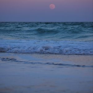 Preview wallpaper beach, sea, waves, moon, twilight