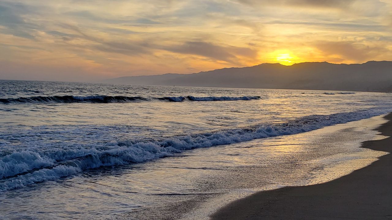 Wallpaper beach, sea, waves, sunset, landscape
