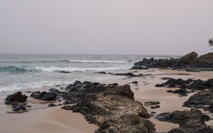 Preview wallpaper beach, seagulls, birds, rocks, waves