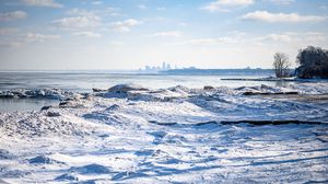 Preview wallpaper beach, snow, city, horizon, winter