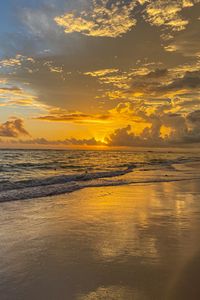 Preview wallpaper beach, sunset, waves, sea