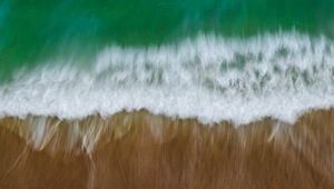 Preview wallpaper beach, wave, blur