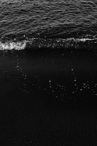 Preview wallpaper beach, waves, bw, sea, dark