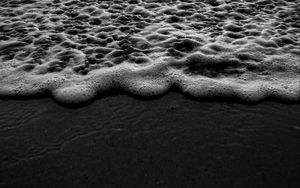 Preview wallpaper beach, waves, water, sea, bw