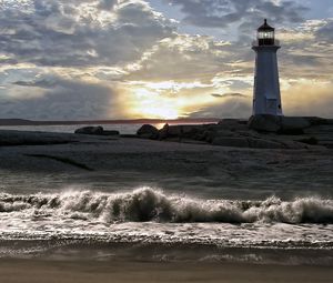 Preview wallpaper beacon, sea, waves, water, dirty