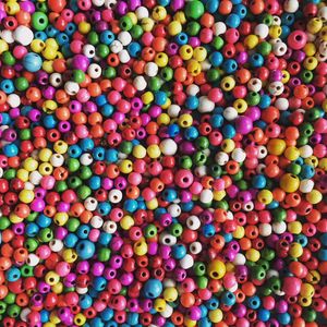 Preview wallpaper beads, colorful, varicoloured