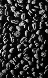 Preview wallpaper beans, coffee, caffeine, macro, black and white