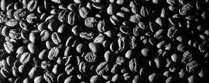 Preview wallpaper beans, coffee, caffeine, macro, black and white
