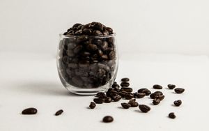 Preview wallpaper beans, coffee, glass, white