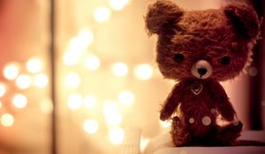 Preview wallpaper bear, toy, soft, glare