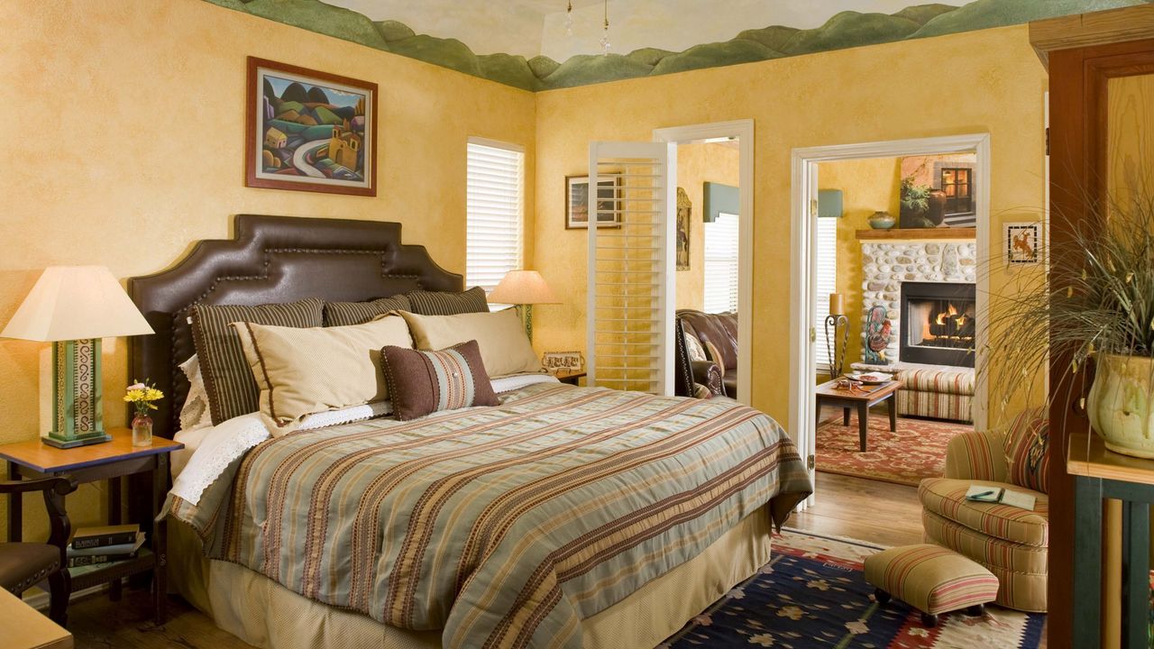 Wallpaper bed, bedroom, lamp, bedside table