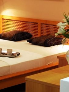 Preview wallpaper bed, room, design, interior, tableware