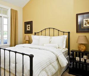Preview wallpaper bedding, bedroom, comfort, paintings