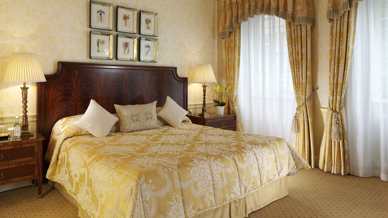 Wallpaper bedding, furniture, interior, design, modernism