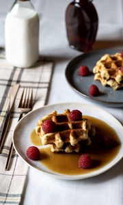 Preview wallpaper belgian waffles, waffles, raspberries, berries, maple syrup, dessert