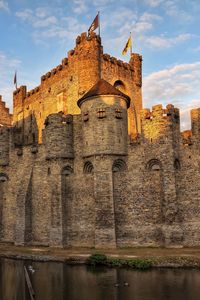 Preview wallpaper belgium, castle, moat, wall