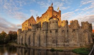 Preview wallpaper belgium, castle, moat, wall