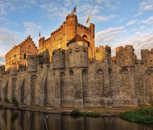 Preview wallpaper belgium, castle, moat, wall