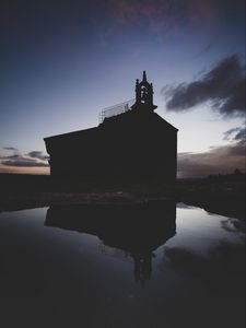 Preview wallpaper bell tower, buildings, silhouette, evening