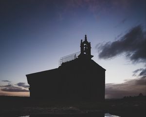 Preview wallpaper bell tower, buildings, silhouette, evening