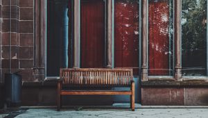 Preview wallpaper bench, building, windows