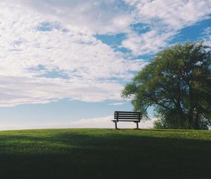 Preview wallpaper bench, grass, tree, sky, view