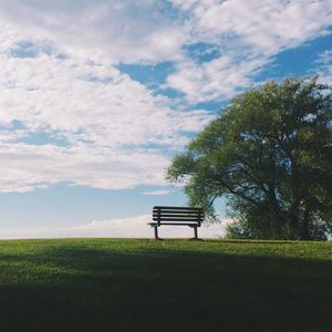 Preview wallpaper bench, grass, tree, sky, view