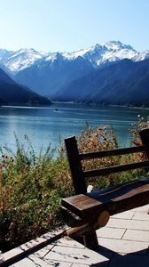 Preview wallpaper bench, lake, mountains, vegetation, shade