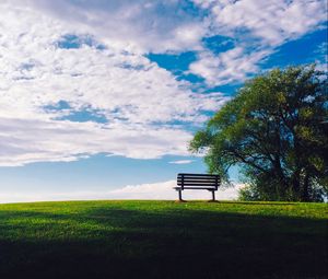 Preview wallpaper bench, sky, clouds