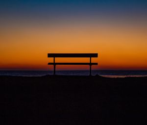 Preview wallpaper bench, sky, horizon