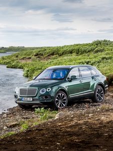 Preview wallpaper bentley, bentayga, side view