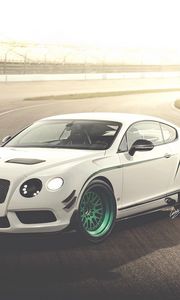 Preview wallpaper bentley, continental, gt3-r, white, side view