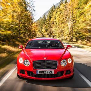 Preview wallpaper bentley, continental, gt, movement, speed