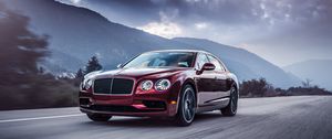 Preview wallpaper bentley, flying spur, movement