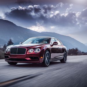 Preview wallpaper bentley, flying spur, movement