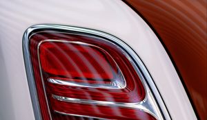 Preview wallpaper bentley, taillight, car, optics