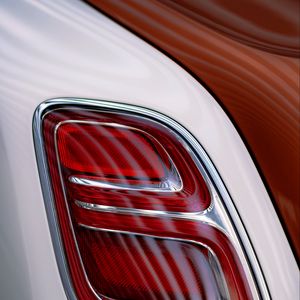 Preview wallpaper bentley, taillight, car, optics