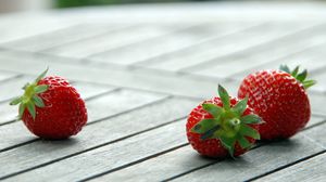 Preview wallpaper berries, strawberries, close-up