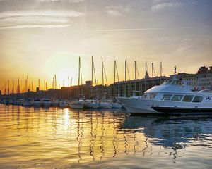 Preview wallpaper berth, boats, sunset, sea